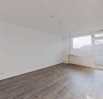 Schöne 3-Zimmer-Wohnung mit BALKON und EINBAUKÜCHE - Rendsburg