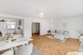 Bild 2 - 4 Zimmer Reihenmittelhaus zum Kaufen in Wilhelmshaven