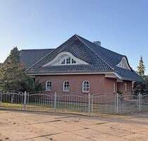 Ein charmantes Einfamilienhaus der besonderen Art - Bad Freienwalde (Oder)