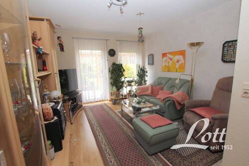 Wohnzimmer im Erdgeschoss - 