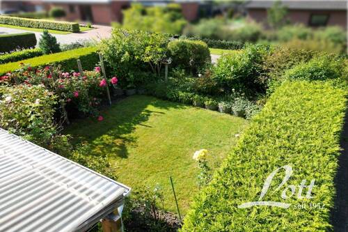 Drohnenaufnahme - 5 Zimmer Doppelhaushälfte in Apen / Augustfehn