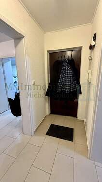 Eingangsbereich Ansicht 1 - 3 Zimmer Etagenwohnung in Bürstadt / Riedrode