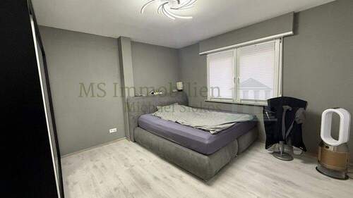 Schlafzimmer Ansicht 1 - 