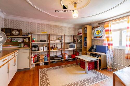 z. B. Kinderzimmer - 