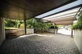 Carport vor der Garage - 