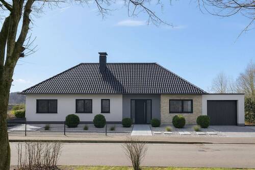 Nachher - KI Bildbearbeitung - Einfamilienhaus zum Kaufen in Ennepetal