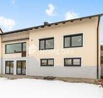 Großzügiges Wohnen mit Außenpool, Garage und Einbauküche - Weilersbach