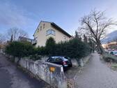Objekt mit Stellplatz Straßenansicht - Mehrfamilienhaus in Stuttgarter Höhenlage zu verkaufen!