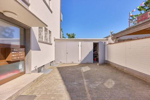 Garage - 