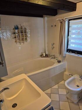 1.Etage - Badezimmer - 