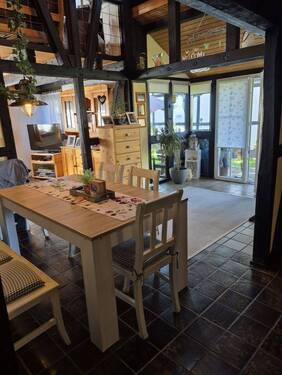 EG - Esszimmer - Blick ins Wohnzimmer - 