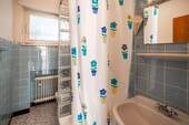 Bei Bedarf steht im KG ein Duschbad zur Verfügung. - 