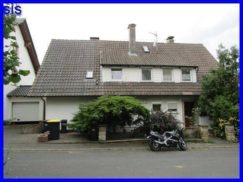 Hausansicht - Platz für die große Familie Zweifamilienhaus in 34626 Neukirchen zu verkaufen