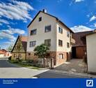 Ansicht Straße - Gepflegtes Einfamilienhaus mit vielseitigen Nutzungsmöglichkeiten