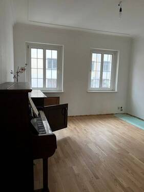 Zimmer 2 - Etagenwohnung mit 71,00 m² in Leipzig zur Miete