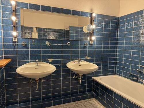 Badezimmer (1).JPG - 