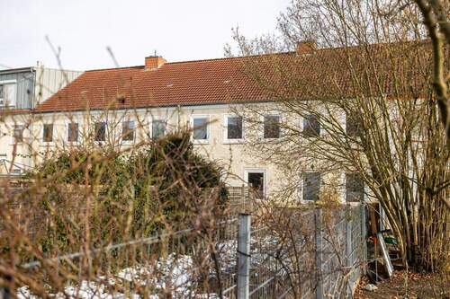 Garten - 3 Zimmer Etagenwohnung zum Kaufen in Delmenhorst