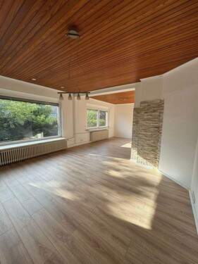 Wohnzimmer EG - 9 Zimmer Mehrfamilienhaus, Wohnhaus in Lamstedt