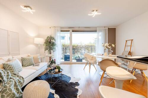 Wohn-/ Essbereich Ansicht I - 3 Zimmer Etagenwohnung zum Kaufen in Frankfurt am Main