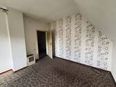 Zimmer OG mit Warmluftschacht - 