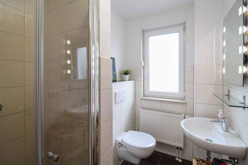 Badezimmer EG - Einfamilienhaus mit 108,30 m&sup2; in Röbel/Müritz zum Kaufen