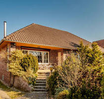 Walmdachbungalow mit Vollkeller und Garage - Dannenberg Prisser
