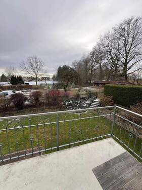 Haus 1 Balkon im 1.OG - 