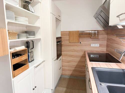 2 - 2 Zimmer Etagenwohnung zum Kaufen in Bischofswiesen / Strub