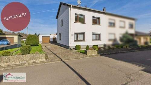 Straßenansicht - 15 MIN. VON L-REMICHSCHENGEN: WOHNHAUS IN TOP LAGE