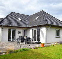 Zwei Häuser... - 390.000,00 EUR Kaufpreis, ca.  394,00 m² Wohnfläche in Osterburg (Altmark) (PLZ: 39606) Storbeck