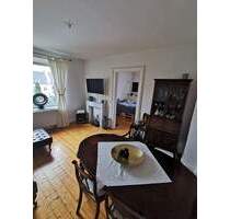 Charmante Altbauwohnung mit sonnigem Balkon im 3. OG sucht neuen Mieter - Krefeld / Dießem/Lehmheide