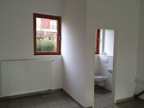 006.JPG - Gewerbeobjekt (Büro, Produktion, Verkauf) in Dresden zum Kaufen