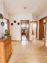Helles Zuhause mit warmem Flair.jpeg - Mehrfamilienhaus, Wohnhaus mit 280,00 m&sup2; in Ortenberg zum Kaufen