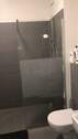 Bad mit Dusche - 