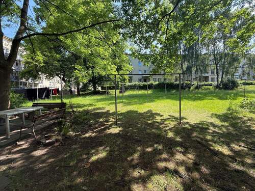 03 Garten - 4 Zimmer Etagenwohnung in Chemnitz