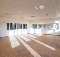 *** BÜRO oder PRAXISFLÄCHEN - BARRIEREFREI durch PERSONENAUFZUG im 1 OG *** - Delmenhorst Mitte