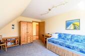 Zimmer 4 (OG) - 