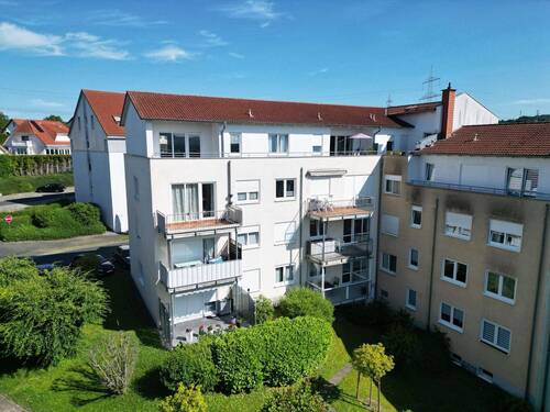 Außenansicht - Moderne Dachgeschosswohnung mit Galerie, Balkon und fantastischem Herkulesblick in Lohfelden!