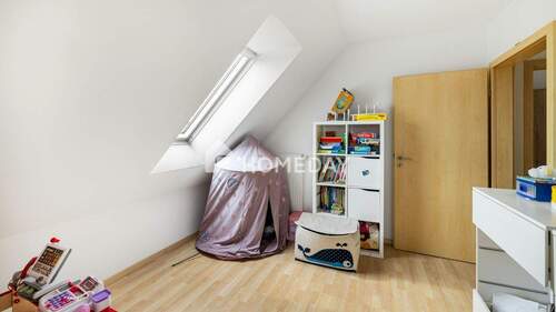 1. OG Kinderzimmer 2 1 - 