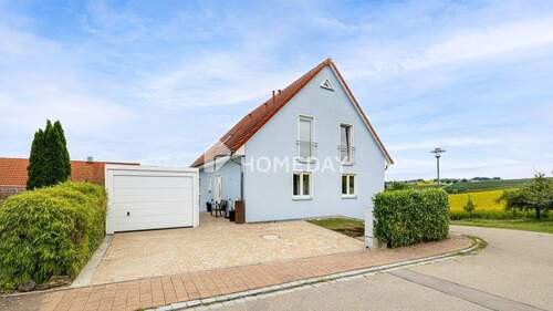 Außenansicht 2 - 9 Zimmer Einfamilienhaus zum Kaufen in Wolnzach