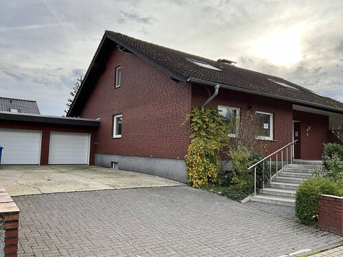 Bild 2 - 8 Zimmer Mehrfamilienhaus, Wohnhaus zum Kaufen in Delbrück