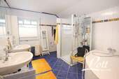 Badezimmer Dachgeschoss - 