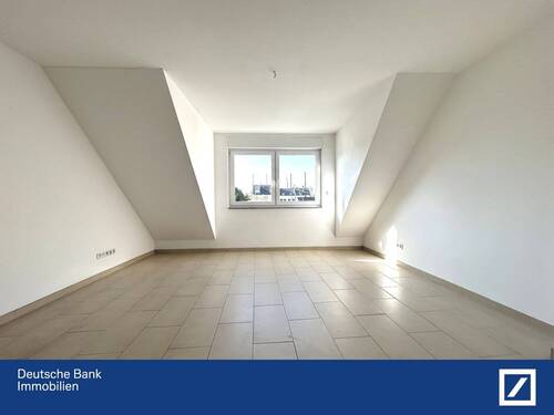 Wohnzimmer - Schöne Maisonettewohnung im Zentrum von Wiesdorf