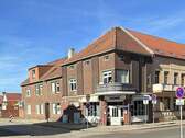 Vorderansicht - Mehrfamilienhaus mit Gewerbe im Stadtkern von Genthin