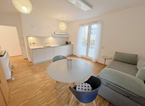 Wohn- und Kochbereich - 1 Zimmer Etagenwohnung zum Kaufen in Weinheim