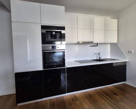 hochwertige EBK - 