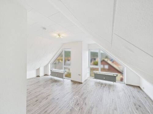 Haus links, DG: Studio - 