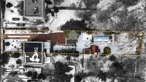 großes Grundstück - 