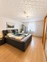 EG: Schlafzimmer - 