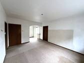 Wohn- und Esszimmer EG rechtes Haus - 